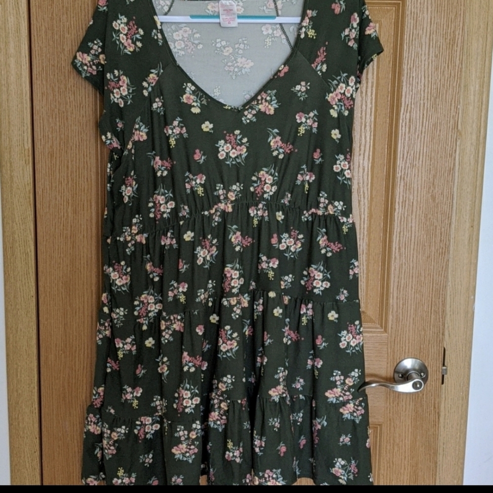 NWOT XL Olive green floral dress